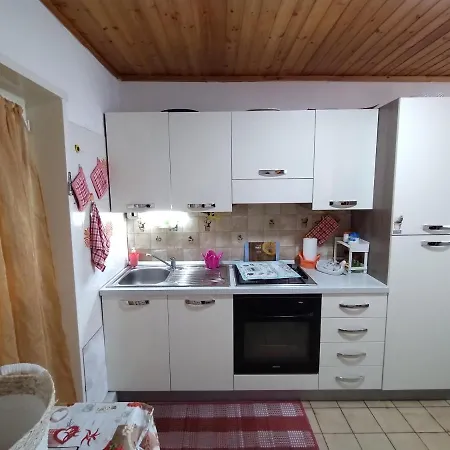 Policlinico La Casa Sotto Il Pergolato *