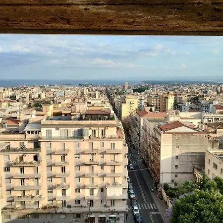 Policlinico La Casa Sotto Il Pergolato アパート