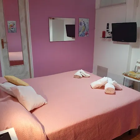 Policlinico La Casa Sotto Il Pergolato アパート